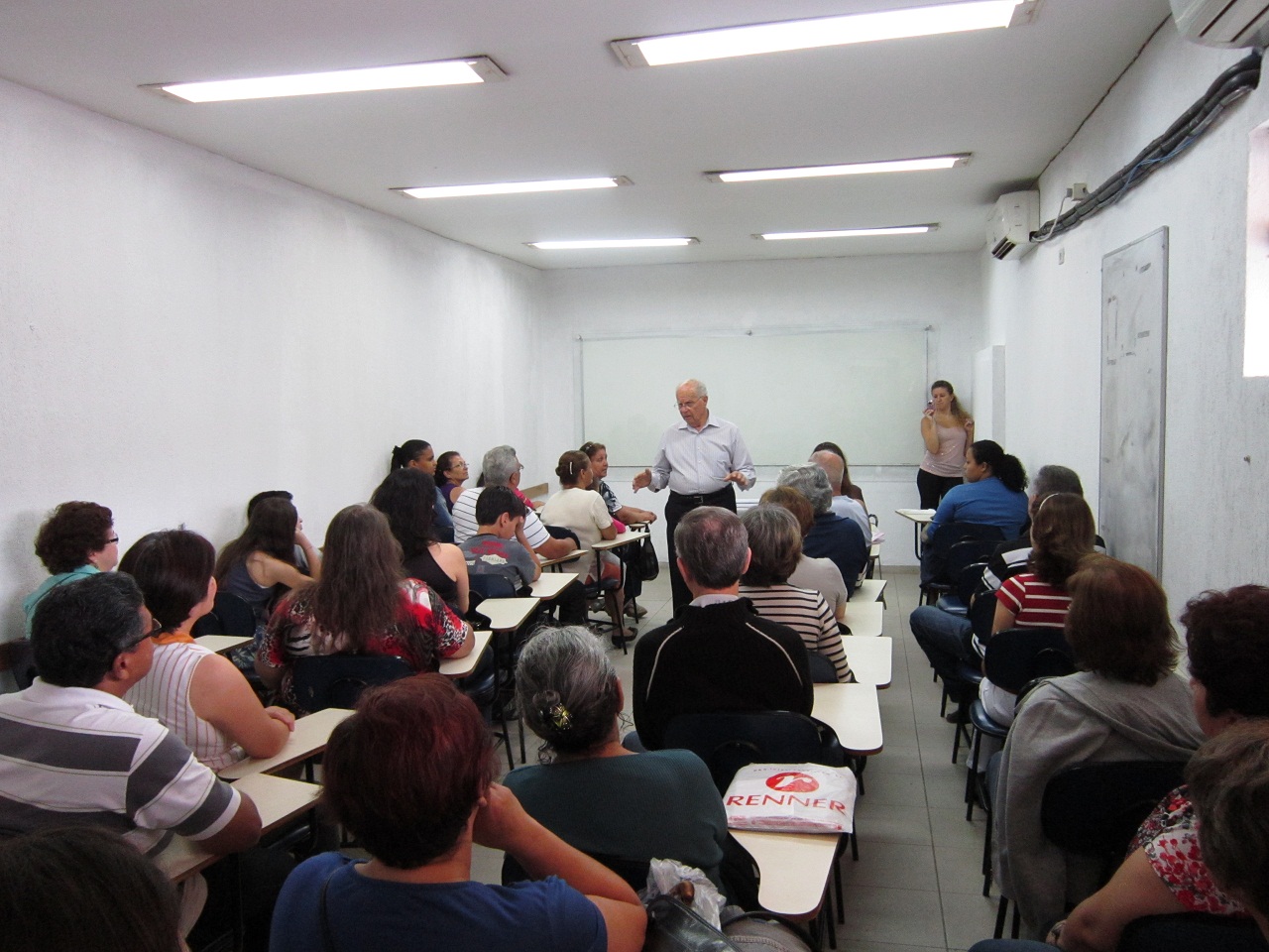 Palestra para Pais e Familiares.JPG